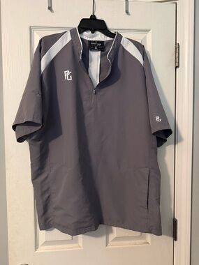 Perfect Game Gray Quarter-Zip Athletic Top with White Accents XL